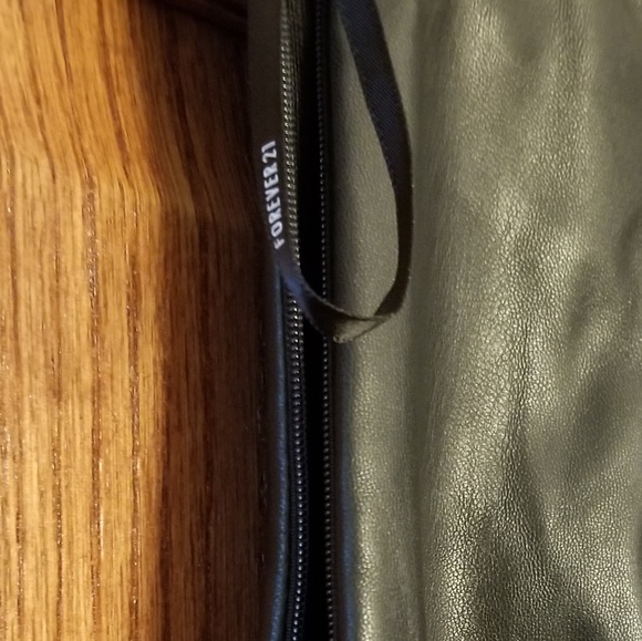 FOREVER 21 Faux Leather moto Skirt - Picture 8 of 8